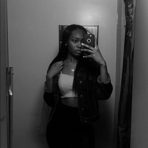 Meet your Posher, Fatima